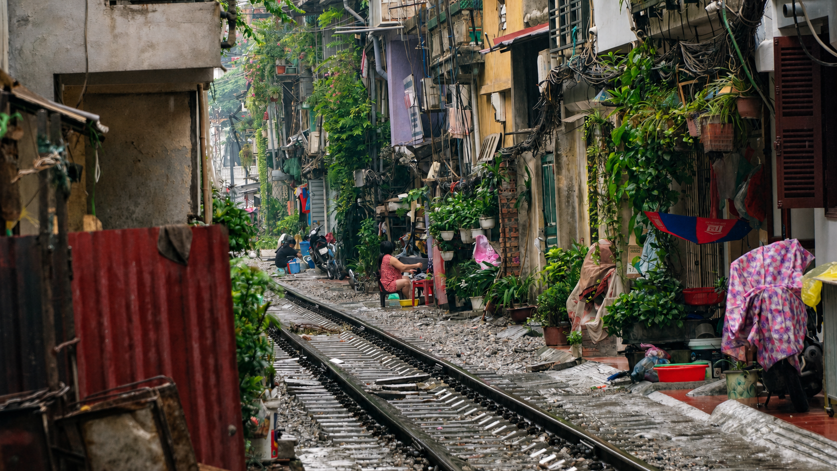 Hanoj - train street